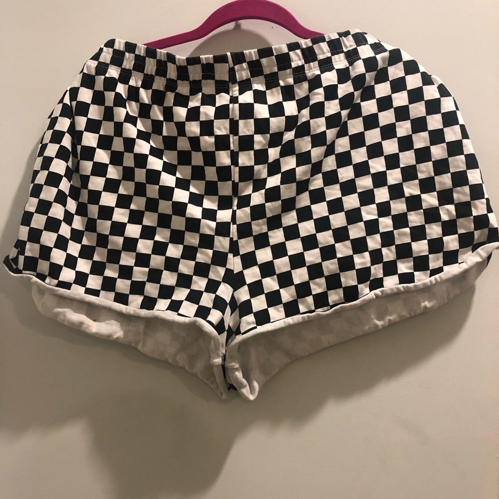 Checker stretch shorts